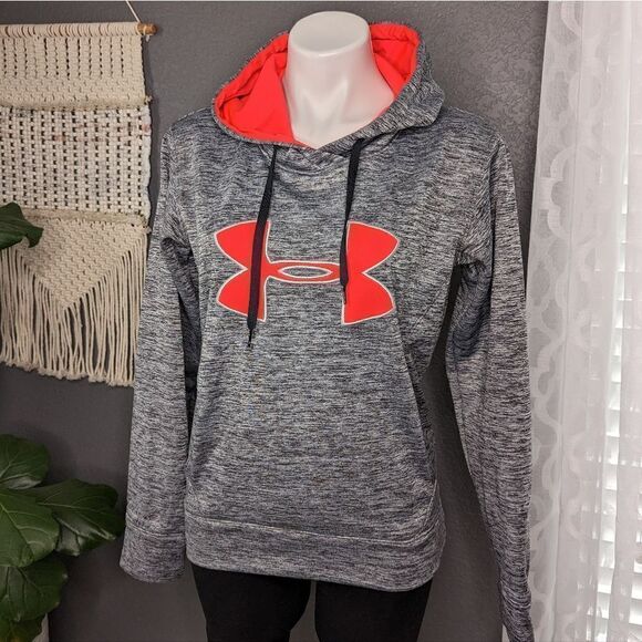Under Armour Storm Womens COLD GEAR Pullover Hoodie Size Small - Picture 1 of 11